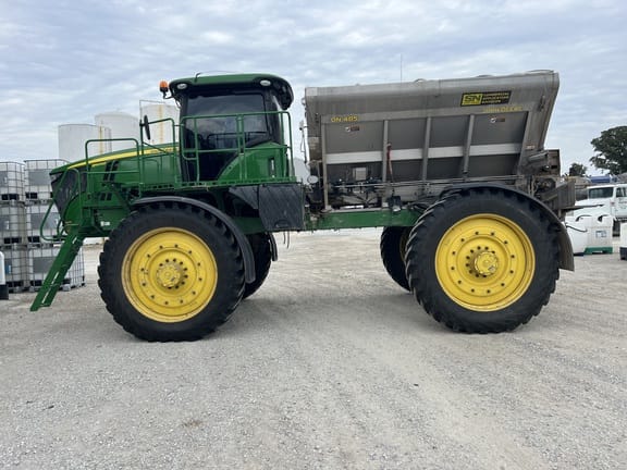 Main image John Deere R4045
