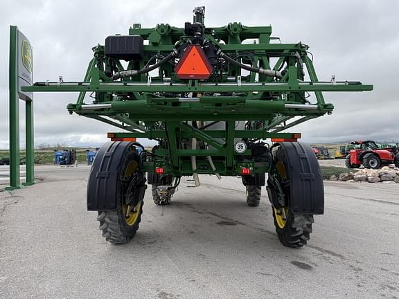 Image of John Deere R4045 equipment image 3