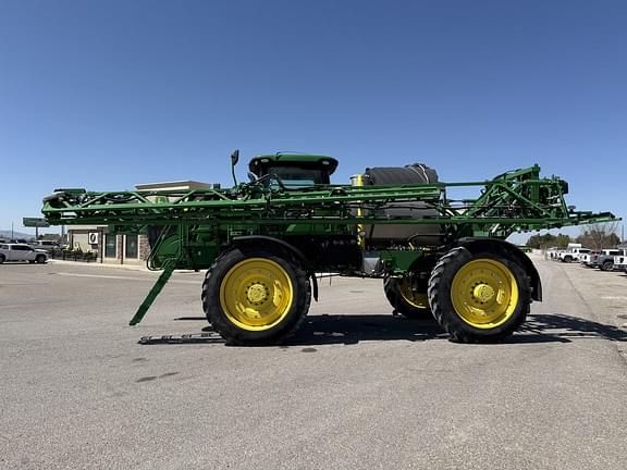 Image of John Deere R4045 equipment image 1