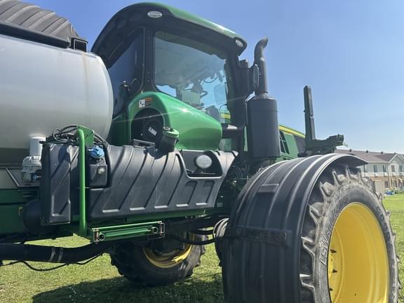 Image of John Deere R4045 equipment image 1