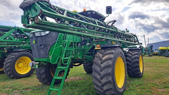 2021 John Deere R4045 Equipment Image0