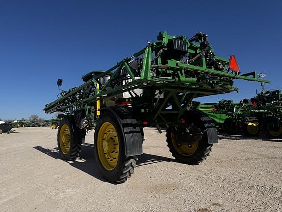 Image of John Deere R4045 equipment image 2