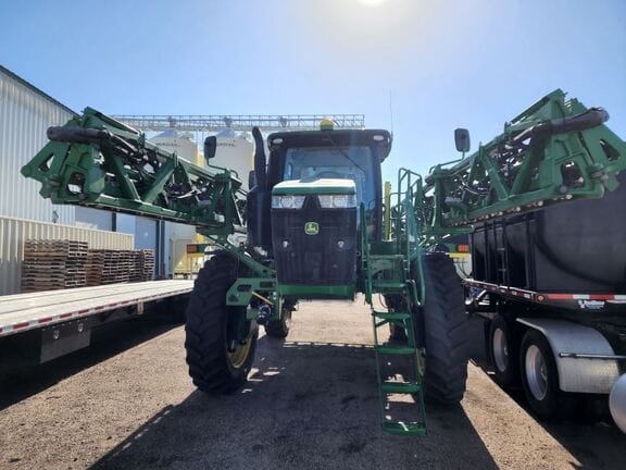 Main image John Deere R4045