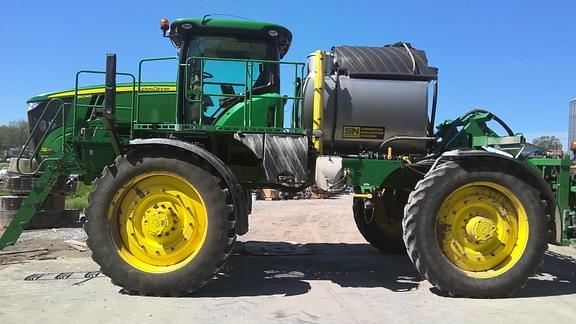 Image of John Deere R4045 equipment image 1