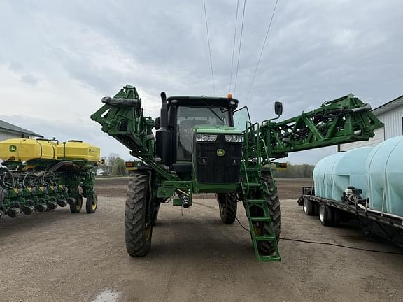 Image of John Deere R4045 equipment image 2