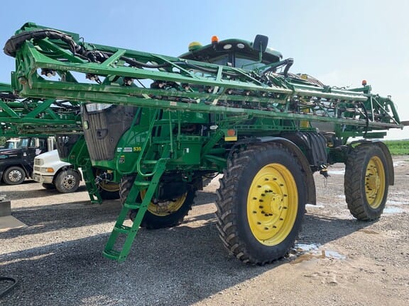 Main image John Deere R4045