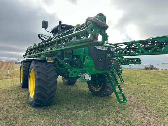 Image of John Deere R4045 equipment image 1