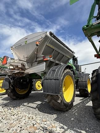 Image of John Deere R4045 equipment image 3