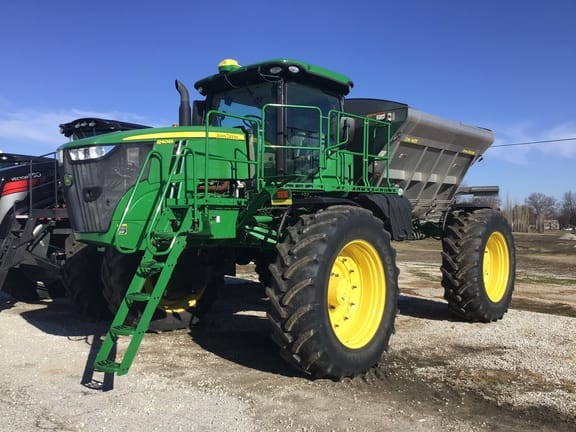 2021 John Deere R4045 Equipment Image0