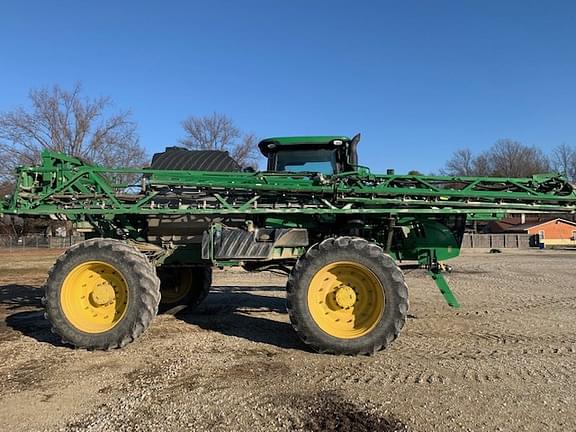 Image of John Deere R4045 equipment image 3