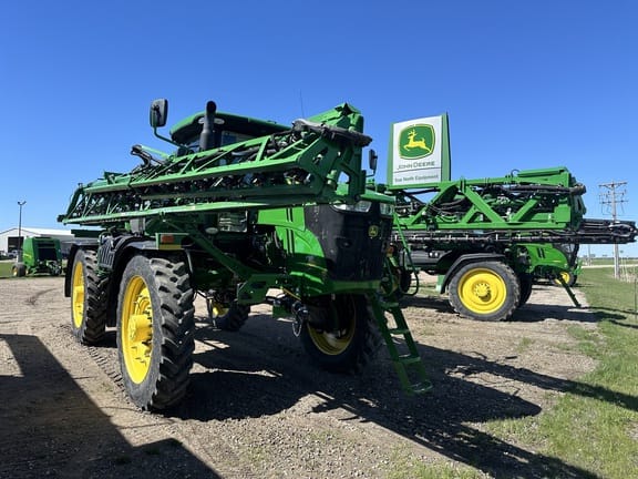 Main image John Deere R4045