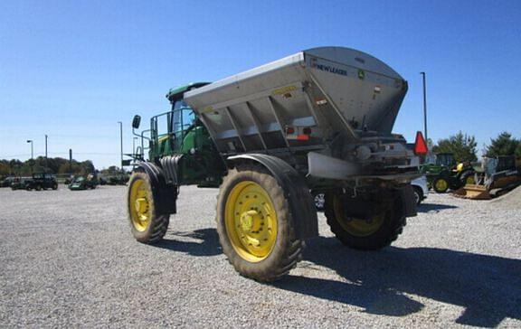 Image of John Deere R4045 equipment image 4