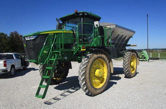Image of John Deere R4045 equipment image 1