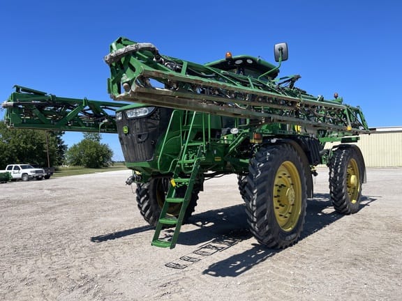2021 John Deere R4045 Equipment Image0