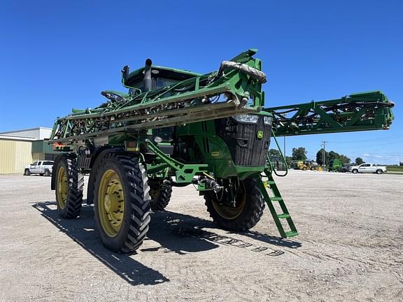 Image of John Deere R4045 equipment image 2