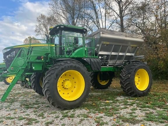 2021 John Deere R4045 Equipment Image0
