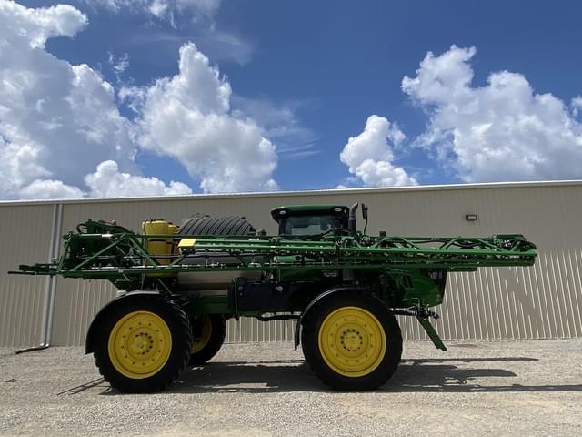 Image of John Deere R4045 equipment image 4