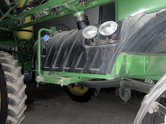 Image of John Deere R4045 equipment image 1