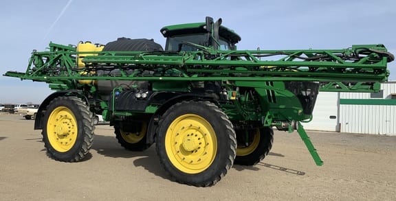 2021 John Deere R4045 Equipment Image0