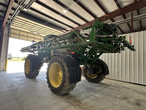 Image of John Deere R4045 equipment image 4