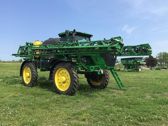 Image of John Deere R4045 Primary image