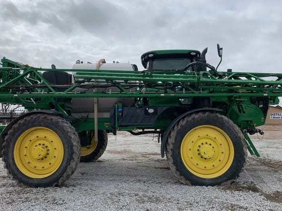 Main image John Deere R4060