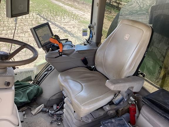 Image of John Deere R4060 Image 1
