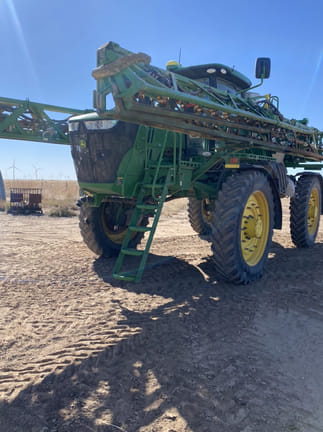 Main image John Deere R4060