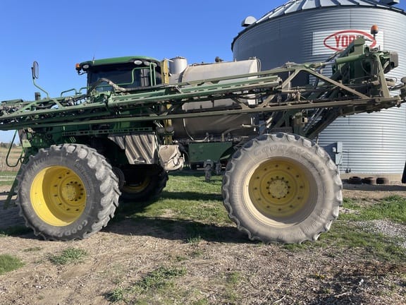 2021 John Deere R4060 Equipment Image0