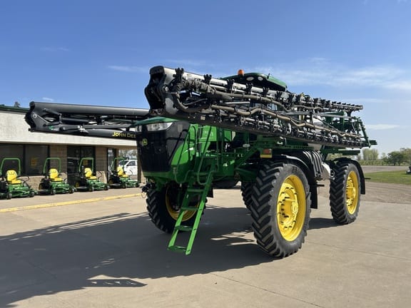 2021 John Deere R4060 Equipment Image0