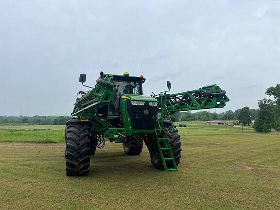 Image of John Deere R4060 equipment image 2