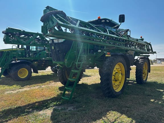 2021 John Deere R4060 Equipment Image0