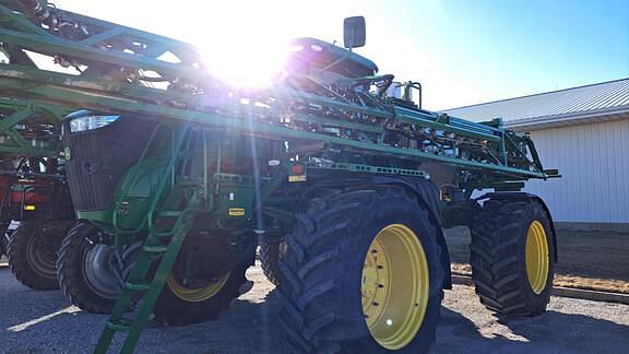 Image of John Deere R4060 equipment image 4