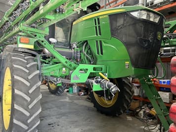 Main image John Deere R4060