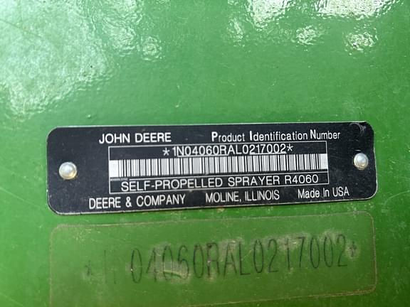 Image of John Deere R4060 equipment image 4
