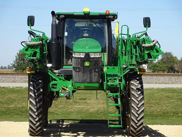 Image of John Deere R4060 equipment image 2