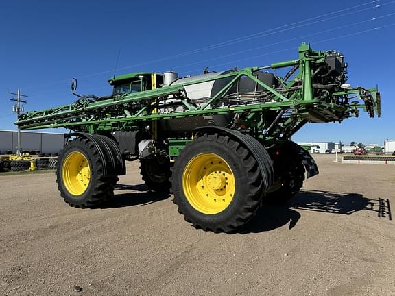 Image of John Deere R4060 equipment image 2