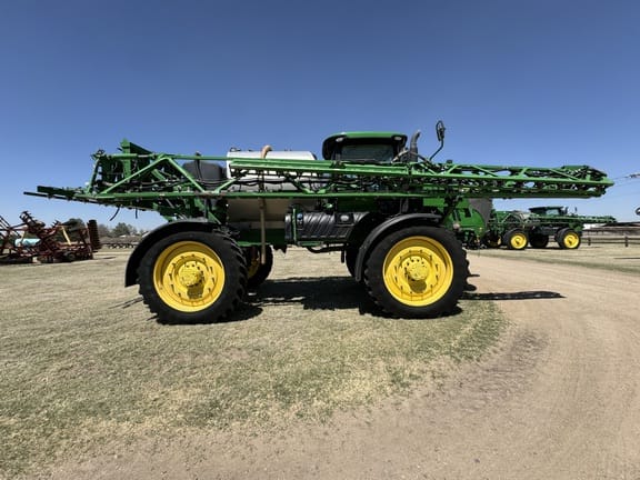 2021 John Deere R4060 Equipment Image0