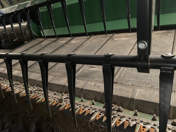 Image of John Deere RD30F equipment image 2