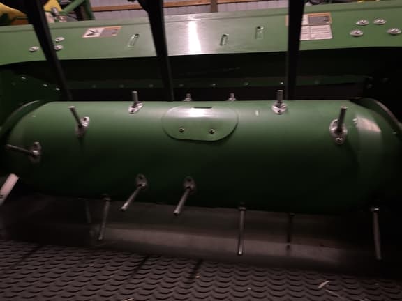 Image of John Deere RD30F equipment image 2