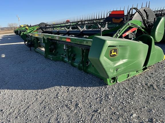 Image of John Deere RD30F equipment image 1