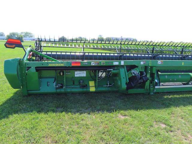 Image of John Deere RD30F equipment image 4
