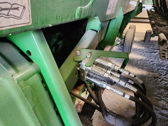 Image of John Deere RD30F equipment image 3