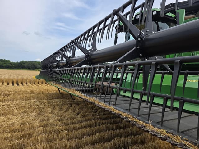 Image of John Deere RD30F equipment image 3
