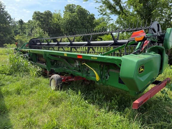 Image of John Deere RD35F equipment image 2