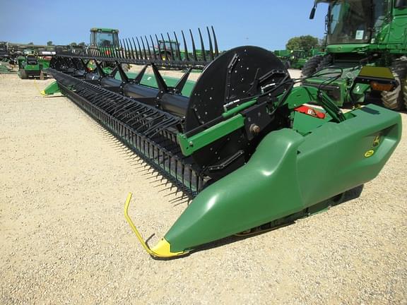 Image of John Deere RD35F equipment image 3