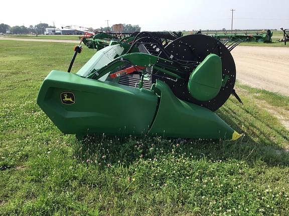 Image of John Deere RD35F equipment image 4