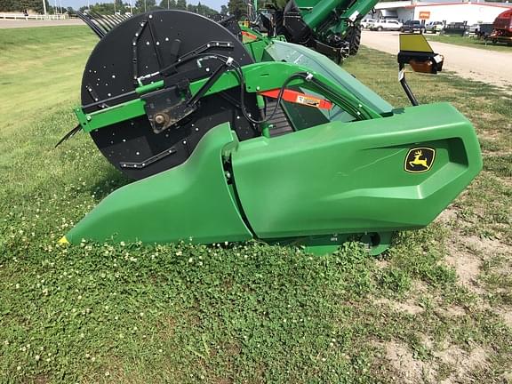 Image of John Deere RD35F equipment image 4