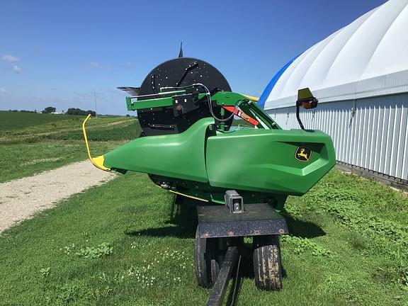 Image of John Deere RD35F equipment image 2