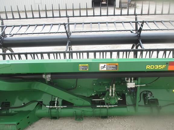 Image of John Deere RD35F equipment image 2